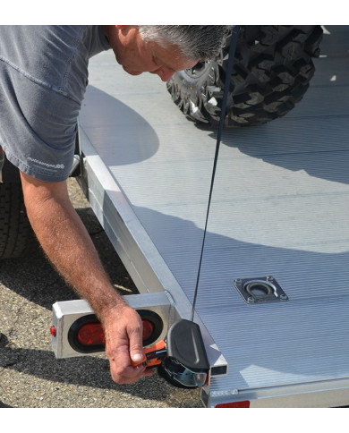 CargoBuckle Mini Retractable Tie Down System